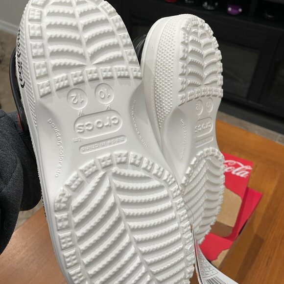 Crocs Coca Cola CLassic Clog White 209314-100 Size Men 10 . Women 12 - Picture 4 of 4